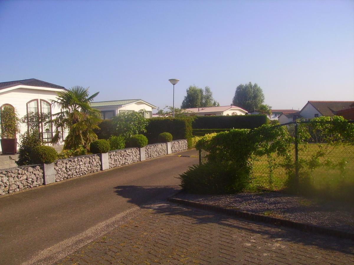 Krabbenkreek 2 Villa Sint Annaland Exterior photo